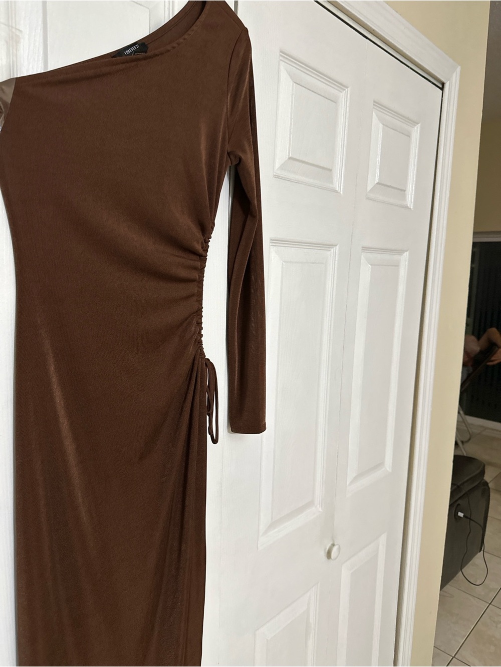 Forever 21 Chocolate Brown Side-Ruche Long Sleeve Midi Dress